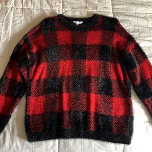 Time and Tru eyelash sweater